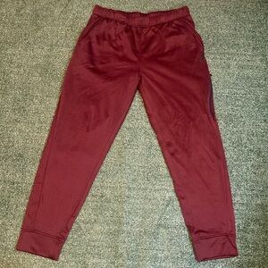 ASICS Essential Sweatpants Burgundy (Large)